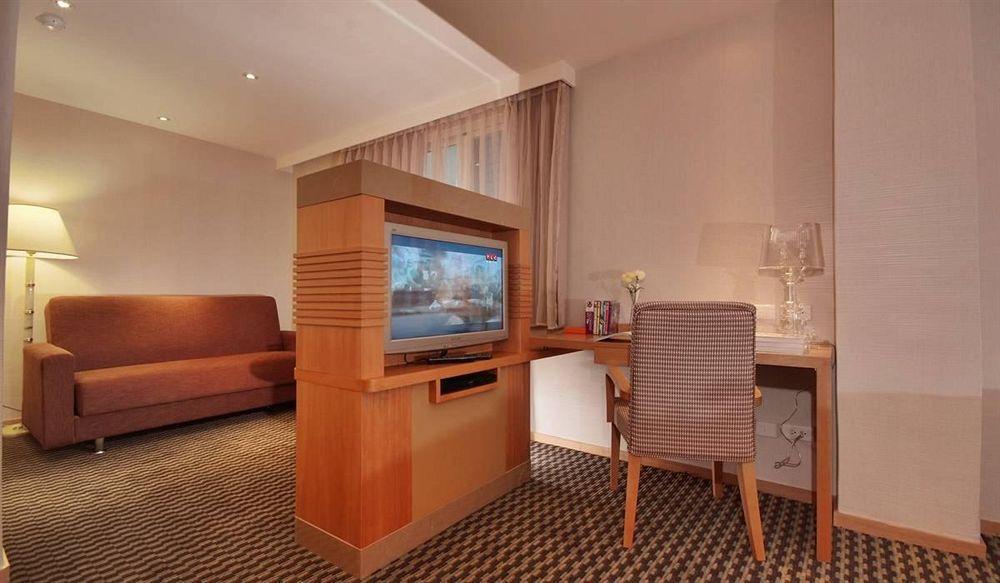Tokyo International Hotel Taipei Eksteriør billede